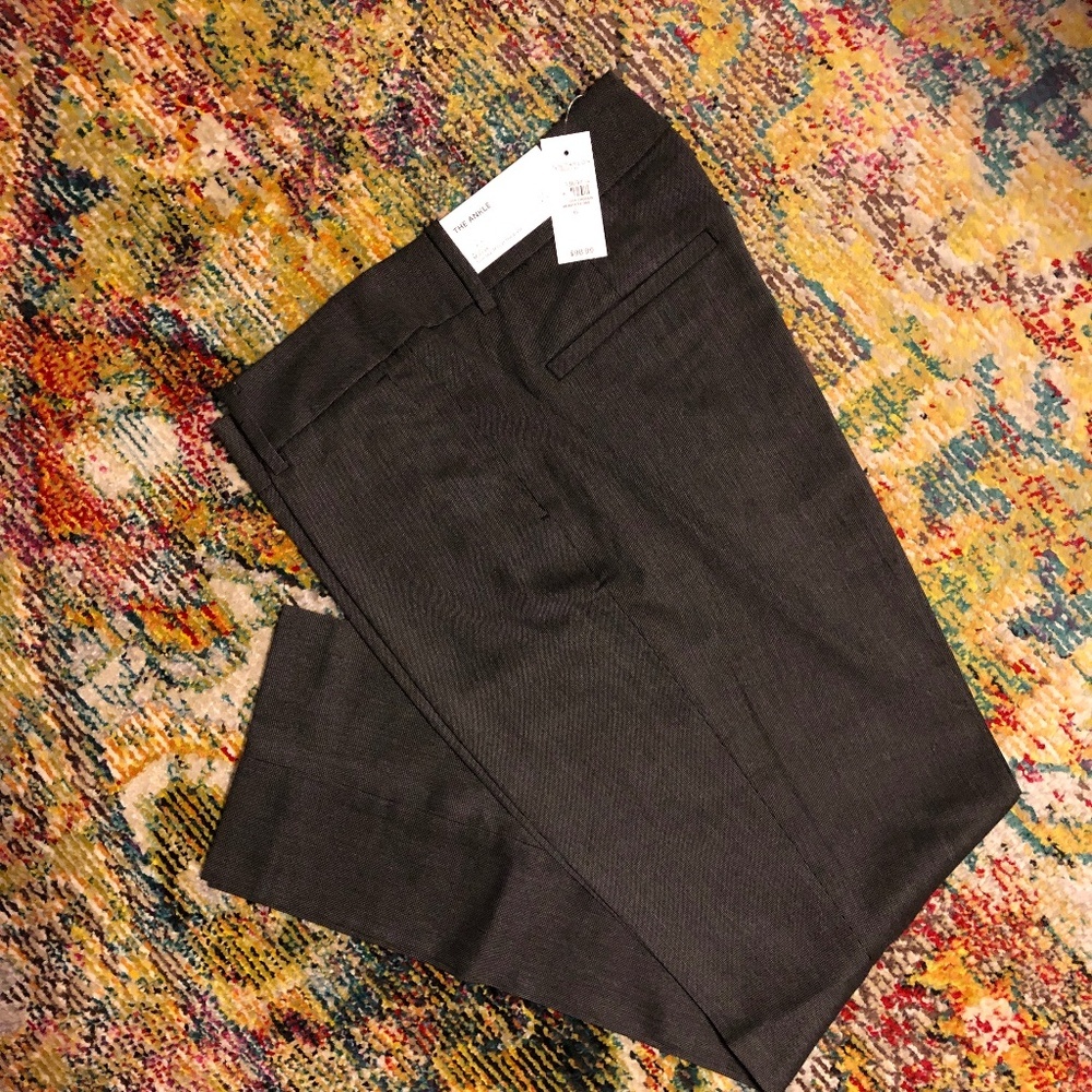NWT! Ann Taylor Factory "The Ankle" Gray Texture Mid Rise, Slim Leg